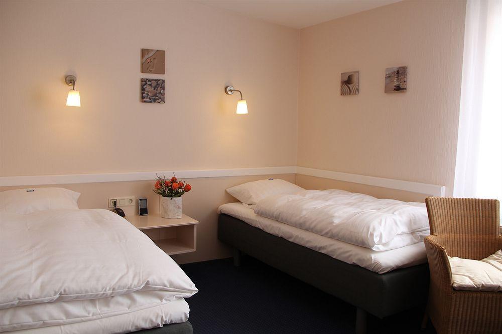Schaefers Hotel, Self-Check-In, Cafe Und Baecker Am Hotel Vechta Eksteriør billede