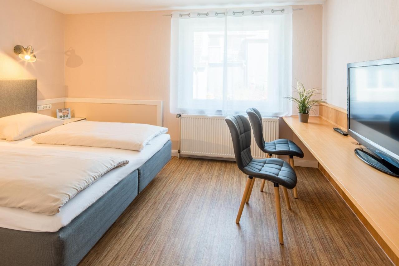 Schaefers Hotel, Self-Check-In, Cafe Und Baecker Am Hotel Vechta Eksteriør billede